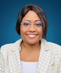 Mme MURIELLE PIEKAM 